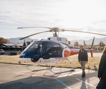 Queenstown: Pilot's Choice Helicopter Tour & Alpine Landing