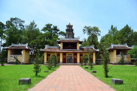 Hue : Königliche Gräber- Thien Mu Pagode- Drachenboot Private Tour