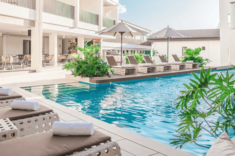 Palawan: 10-Day Guided Tour with Meals and Transfers