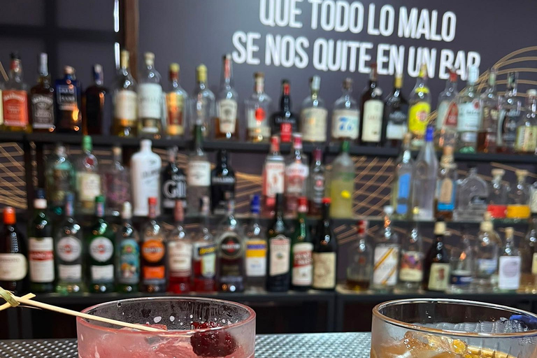 Bogota: Cocktail-Making Class at Instituto del Cóctel
