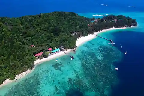Kota Kinabalu: Snorkeling nas ilhas Manukan e Sapi com almoço