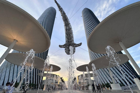 Qatar's Heart & Future: Doha and Lusail Guided City Tour