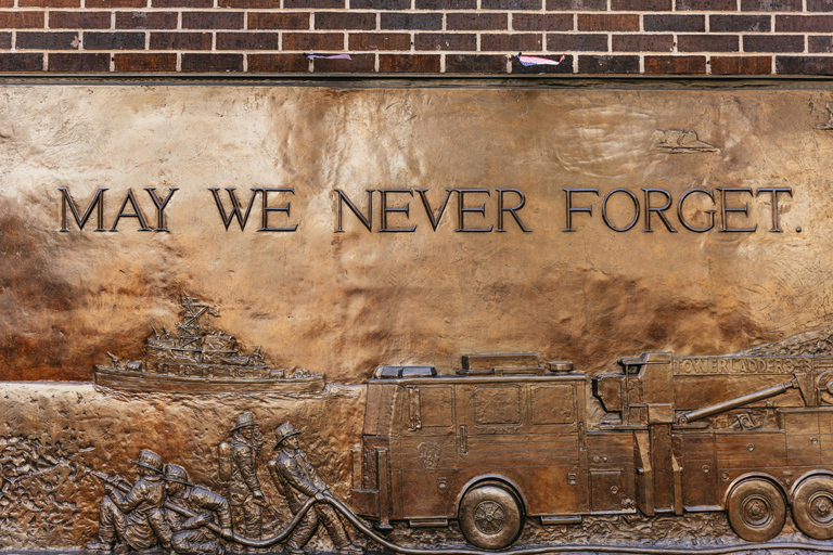 NYC: Wall Street Tour with 9/11 Memorial and Statue Ferry Lower Manhattan Walking Tour