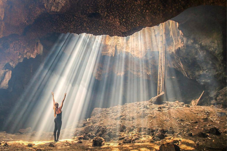 Lombok: Bangkang Cave, Mawun Beach & Selong Belanak Tour From Kuta/Selong Belanak/Tanjung Aan