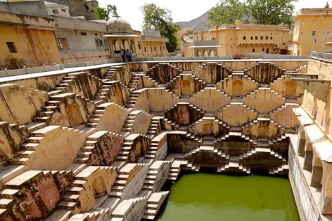 Mughal & Maharaja Route with Sariska Wildlife Experience