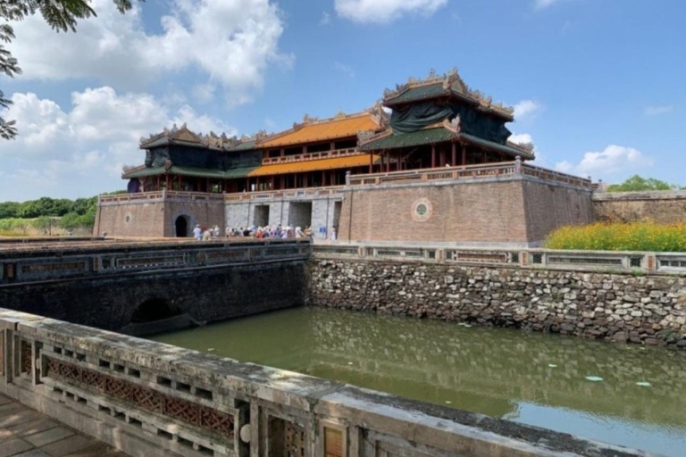Desde Hue: Visita a la Ciudad Imperial de Hue en Coche Privado