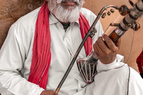 Jaisalmer: From Golden Dunes to Folk Rhythms and Dinner