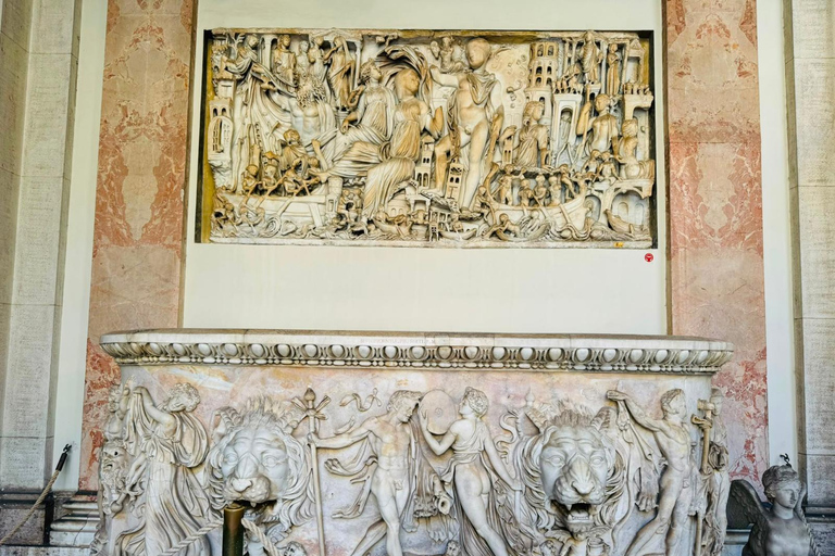 Privilege Entrance To Vatican Museum, Self-Tour With meal