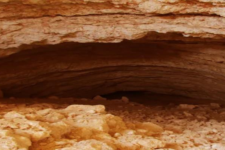 DOHA: Ein Besuch im Musfir Sinkhole KatarDOHA: Besuch im Musfir-Sinkhole in Katar