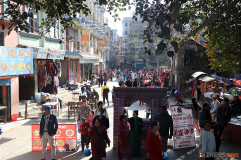Tokha: Saturday Market & Fair Food Hunt Experience
