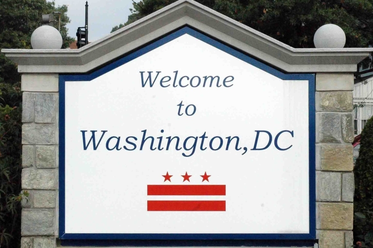 From NYC: Guided Day Trip to Washington DC by Van or Bus Tour in Spanish