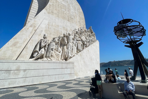 Lisbon: Vintage Electric Tuk-Tuk Guided Tour with Tastings