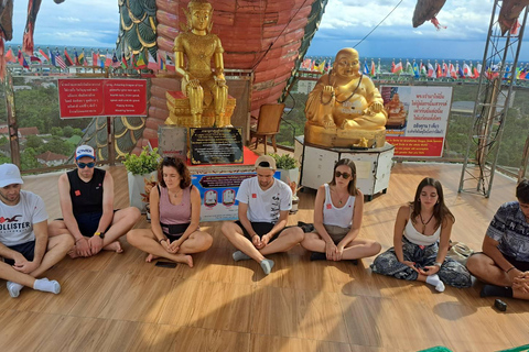 Private: Floating Market, Maeklong Train & Dragon Temple All-inclusive Package