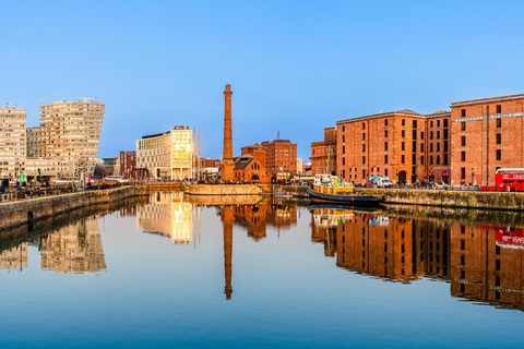 Liverpool: Old Town Walking Tour & River Cruise 3-hour: Old Town Walking & Cruise Tour