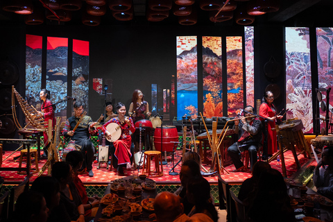 HCMC Evening: Chào Show Cultural Dinner & Music Performance Hotel pick-up and drop-off in District 1