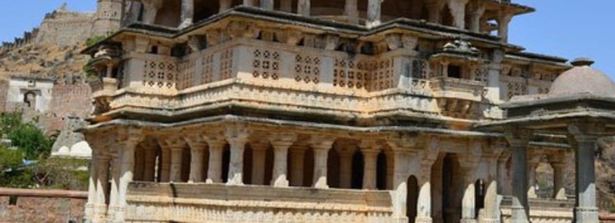 Visite du fort de Kumbhalgarh et du temple jaïn de Ranakpur depuis Udaipur