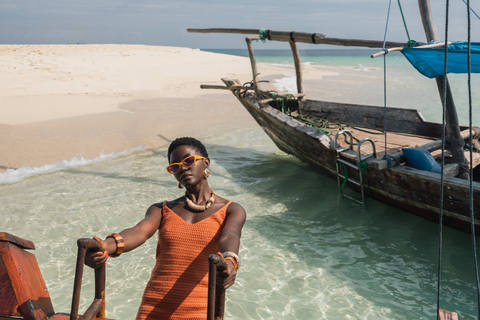 Zanzibar: Blue Lagoon Snorkeling & Sandbank Tour with BBQ Blue Lagoon Snorkeling & Sandbank Tour without Transfer