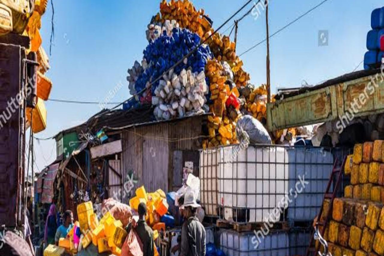 Addis Ababa: Mercato Market Tour with Sustainability Focus