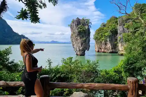 Khao Lak: Premium Speedboottocht naar James Bond & Koh Panyi