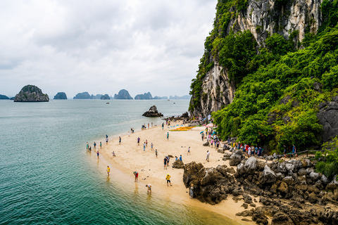 From Hanoi: Halong Bay Cruise with Kayaking & Lunch From Halong: Halong Bay Cruise with Kayaking & Lunch