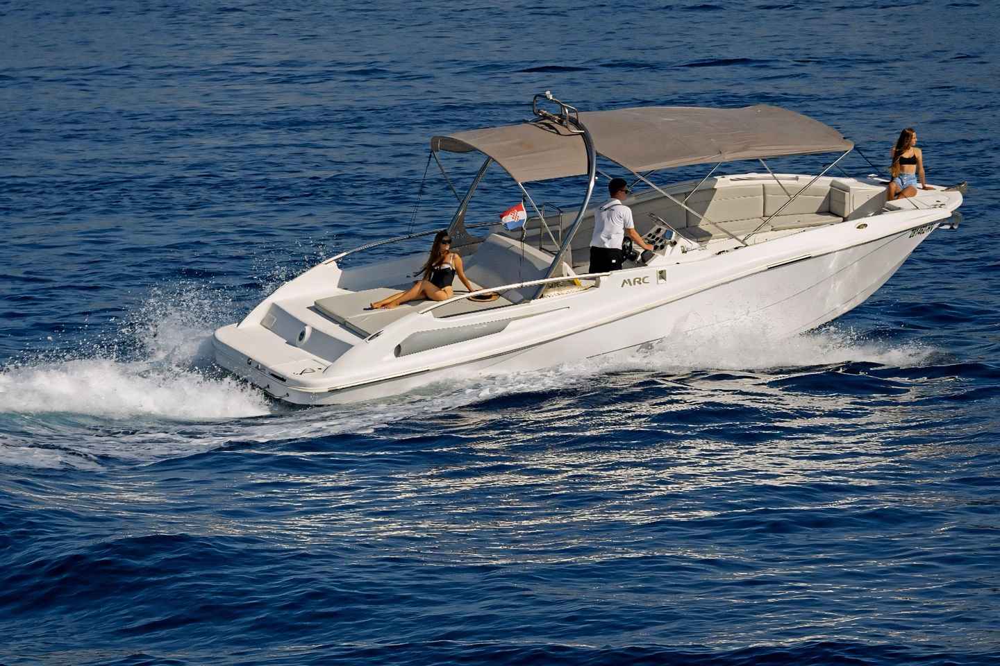 Frá Hvar: Dagsferð í Bláu og Grænu Hellana