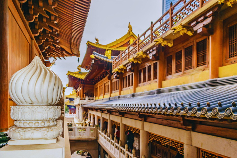 Shanghai: Jing’an Temple Ticket with English Audio Guide Jing’an Temple Ticket + English Audio Guide