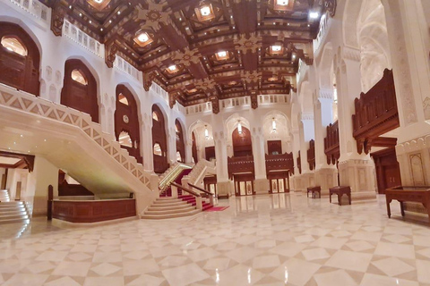 Muscat 3-Hour City Tour: Visit Mosque, Opera & Mutrah Souq