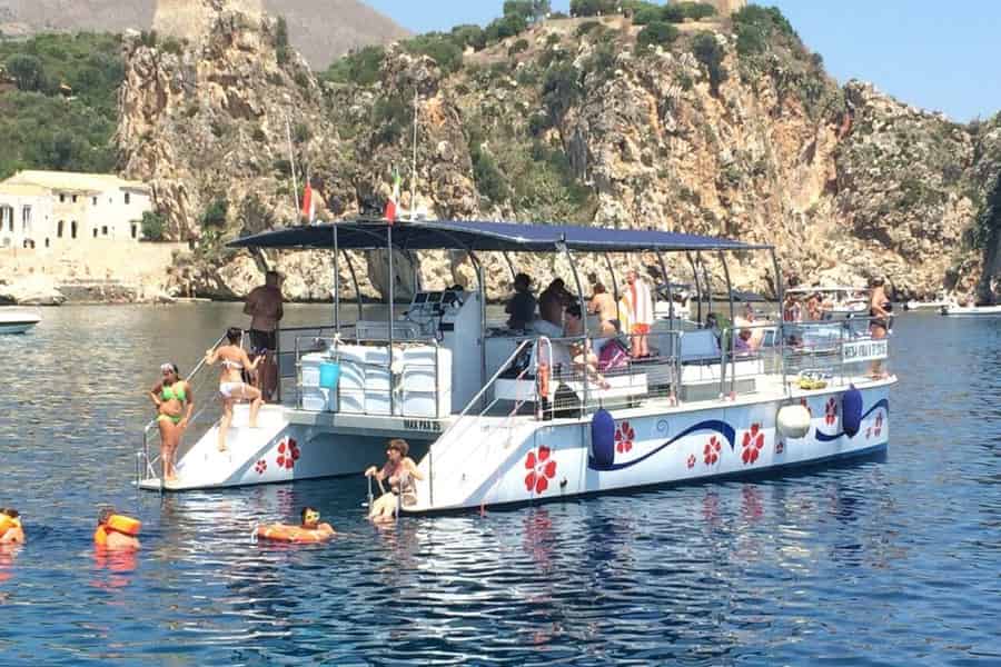 Von San Vito Lo Capo: Zingaro Reserve und Scopello Schnorcheltour. Foto: GetYourGuide