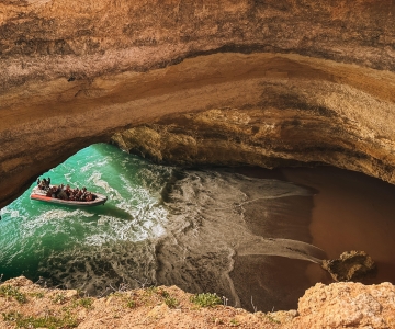 Albufeira: Aventura en la Cueva de Benagil, Algar Seco y Más