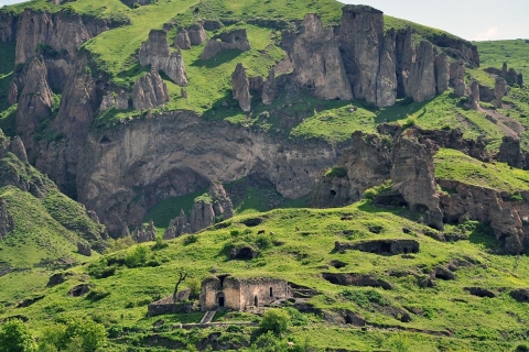 From South to North: 6-days tour package in Armenia