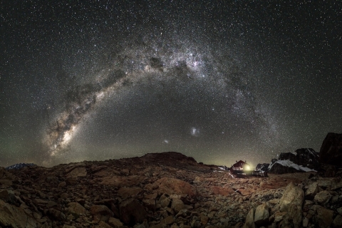 Wycieczki obserwujące gwiazdy na ciemnym niebieWycieczka po ciemnych gwiazdach w Hunua Ranges