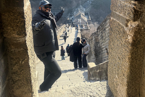 Beijing: Mutianyu or Badaling Great Wall Private Tour Private Car with English-Speaking Driver