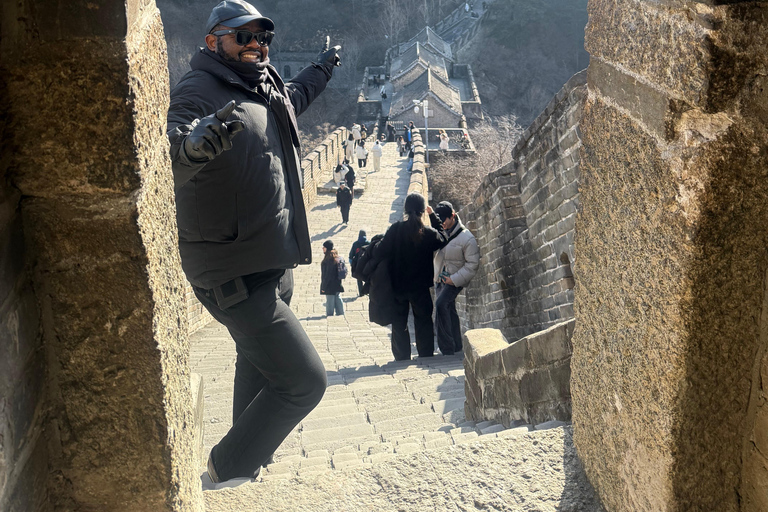 Beijing: Mutianyu or Badaling Great Wall Private Tour Private Car with English-Speaking Driver