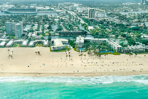 Miami Beach & Ocean Views: Private Air Tour for group of 4.
