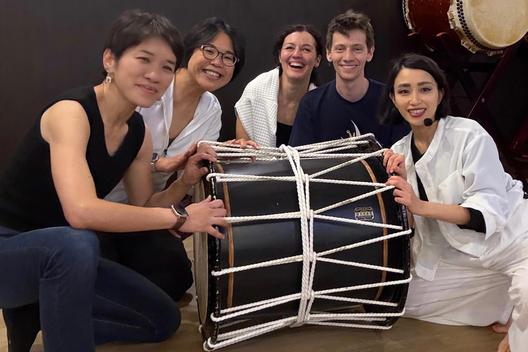 طوكيو: أفضل تجربة لعزف الطبول التايكو في طوكيو