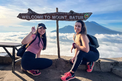 Bali: Mount Batur Sunrise Hike with Breakfast & Pickup Meeting Point (No Hotel Transfer) & Include Breakfast