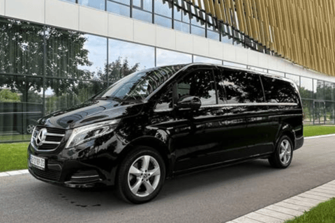 Belgrado: Luxe Limo Service met Chauffeur