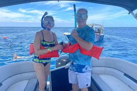 Roatan Pontoon Snorkeling & Beach Break Thru Explore Roatan