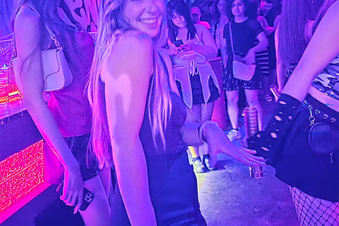 Bangkok Party Animal: Pub Crawl + Club Entry Included