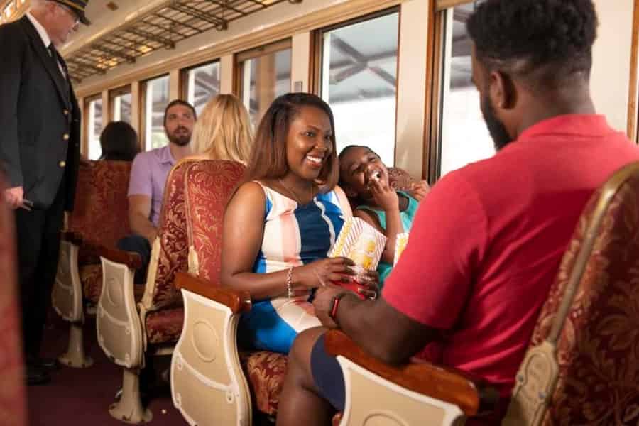 Grapevine: Cotton Belt Route Vintage Railroad Tour. Foto: GetYourGuide