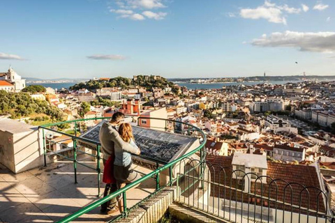 Lisbon: Food and Wine Tasting 4-Hours Tuk Tuk Tour