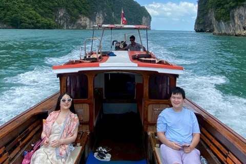 Phuket : sortie en bateau à longue queue privé dans la baie de Phang NgaPhuket : sortie privée en bateau à longue queue dans la baie de Phang Nga