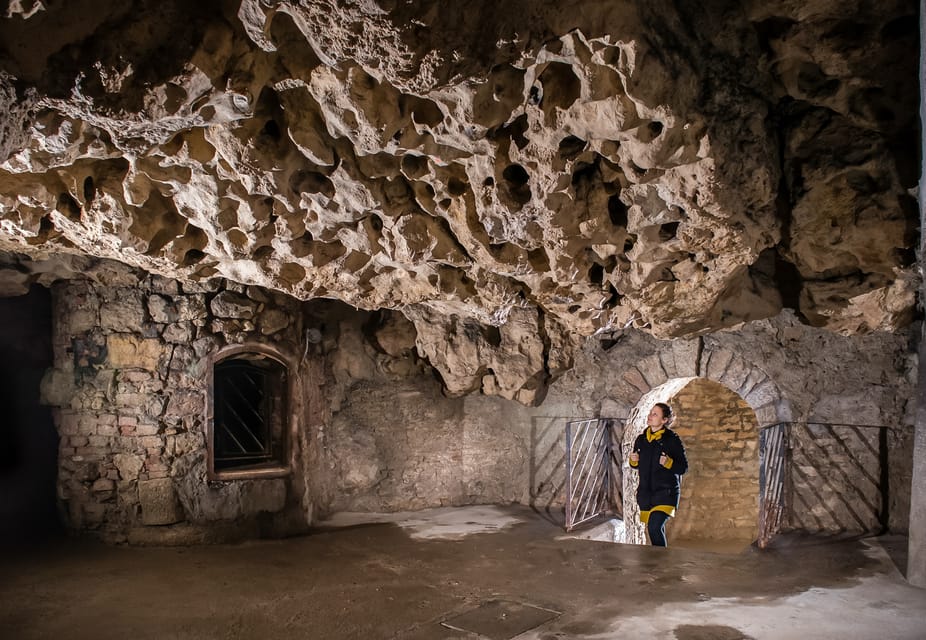 Labyrinth under the Buda Castle Hill - Budapest Cave Tour - Buda Castle