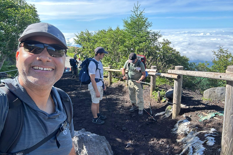 Mt. Fuji: 1-Day Summit Climb From Tokyo & Free Rentals