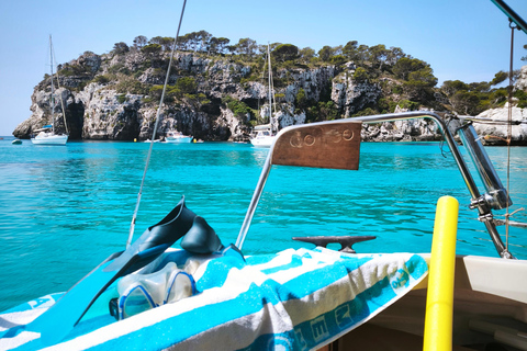 Menorca: Private Full-Day Sailing to Hidden Coves