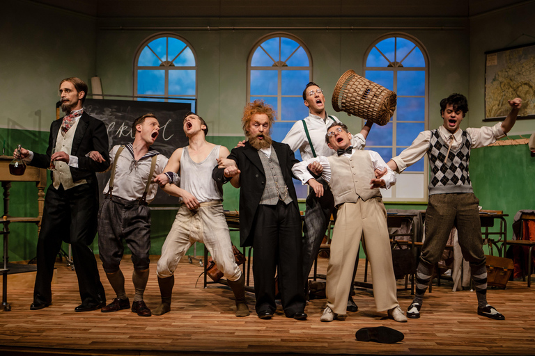 Ticket for the comedy "Die Feuerzangenbowle" at the COMÖDIE Dresden