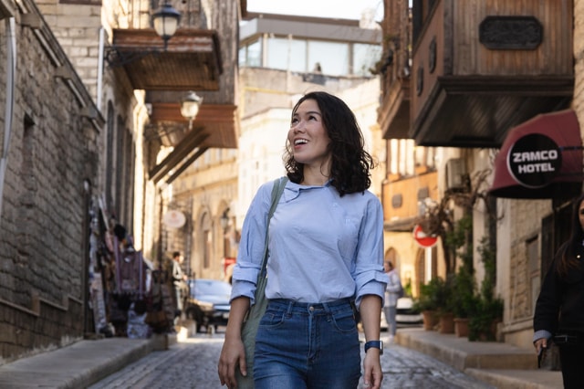 Baku: Private Photoshoot Experience With Pro Photographer