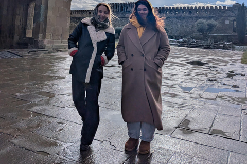 Tbilisi: Mtskheta Storytelling Tour with Wine Tasting
