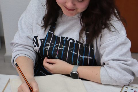 Alicante: Design Your Own Tote Bag Art Workshop