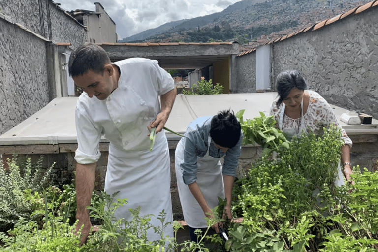 Medellin: Colombian Cooking Class with Local Chef